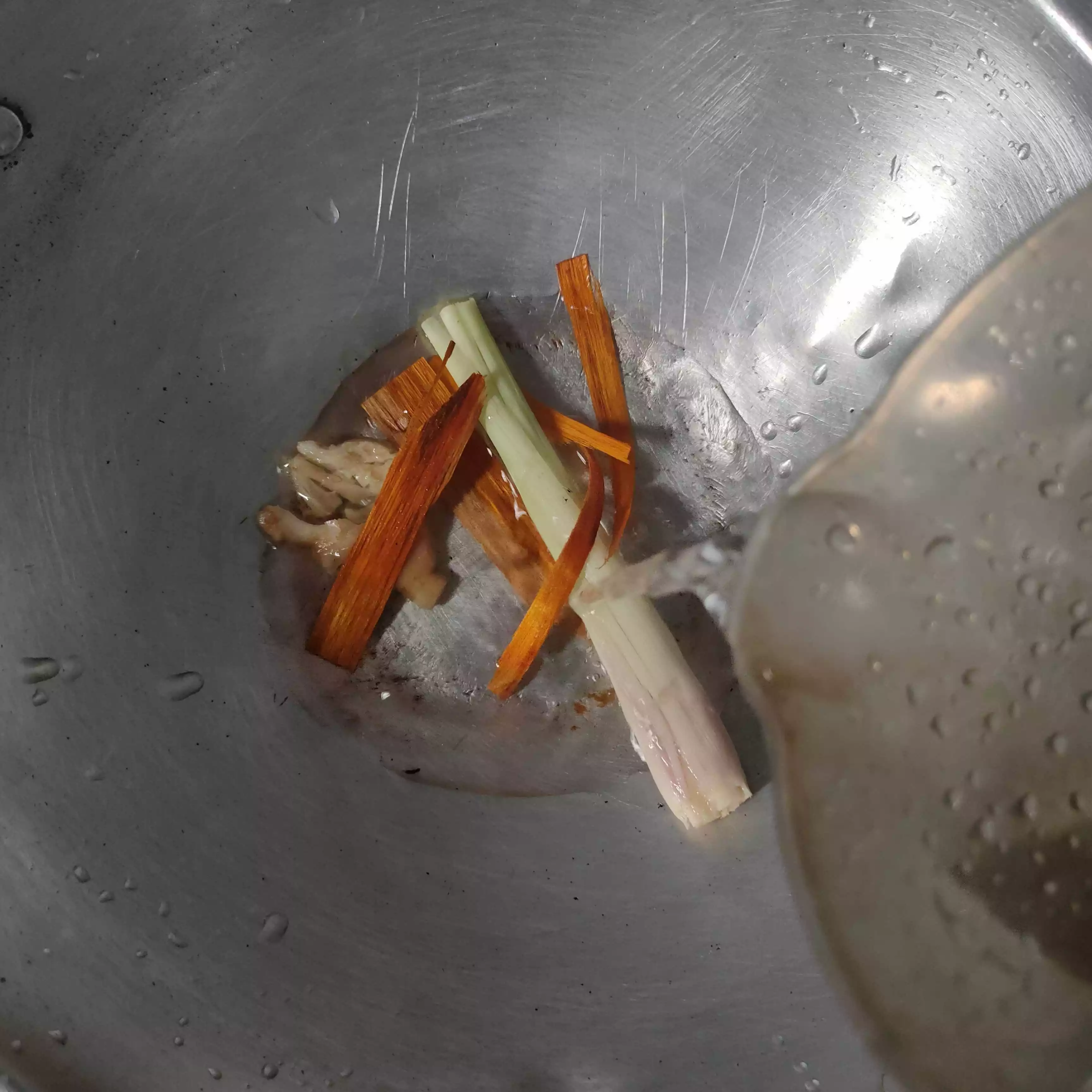 Step 2 Wedang Secang