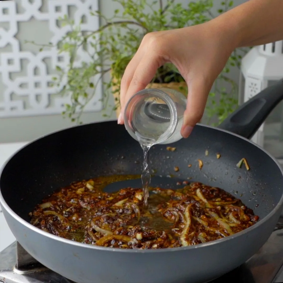 Step 4 Ayam Kecap Mentega New Zealand