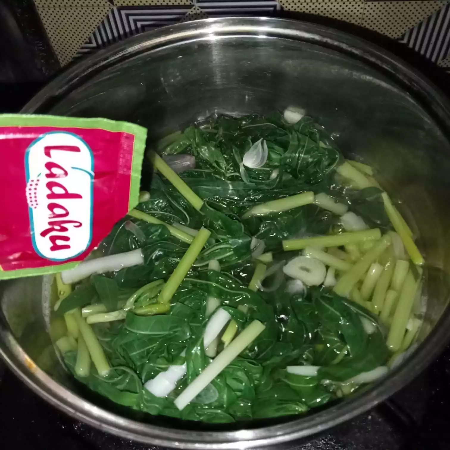 Step 4 Bening Umbut Lengkuas Daun Singkong