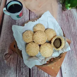 Onde-Onde Kumbu Kacang Hijau