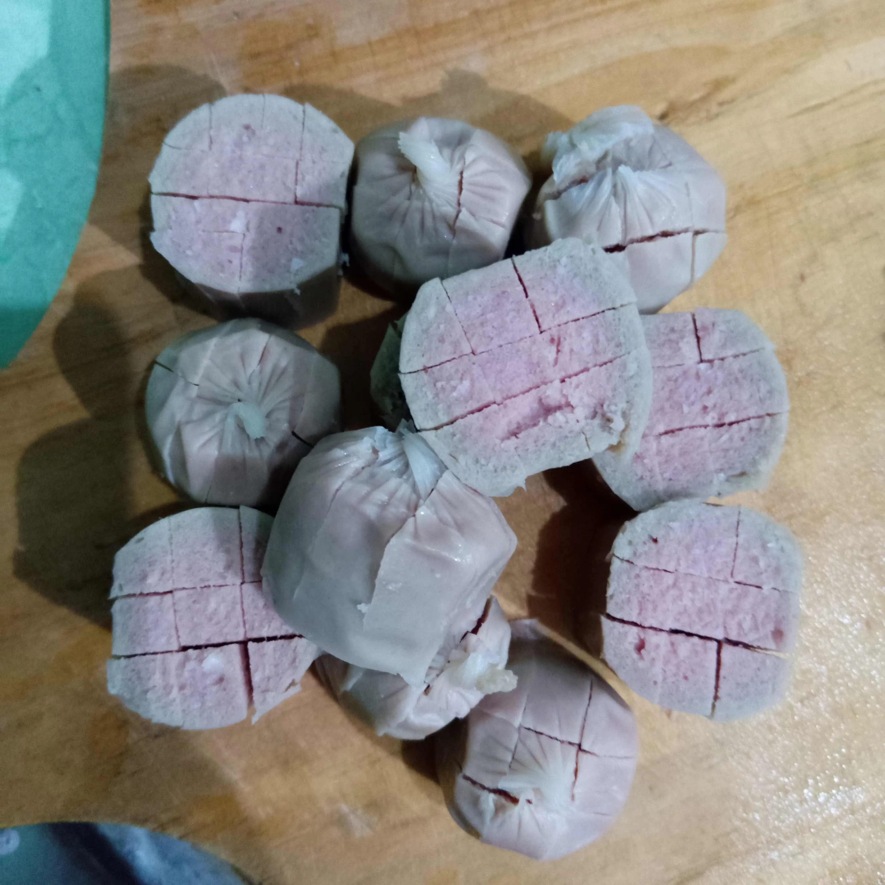 Step 1 Sosis Mekar Bumbu Iris