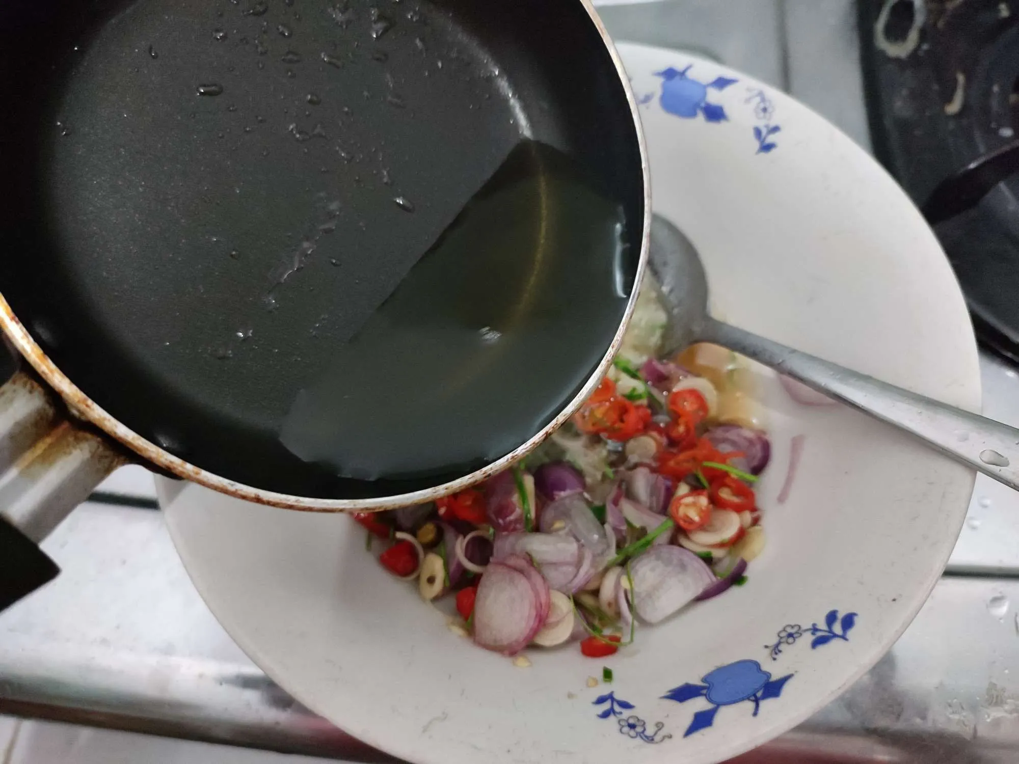 Step 6 Gurame Bakar Sambal Matah