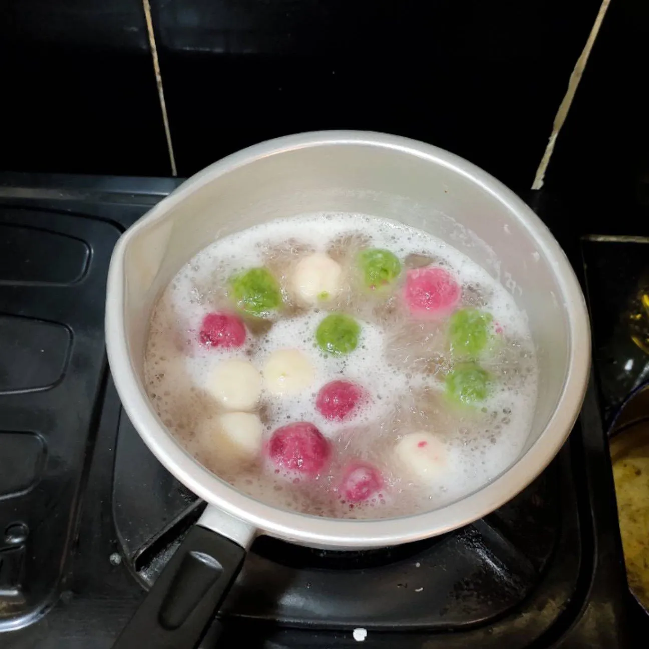 Step 3 Hanami Dango