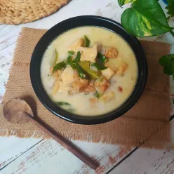 Tahu Tempe Kuah Putih