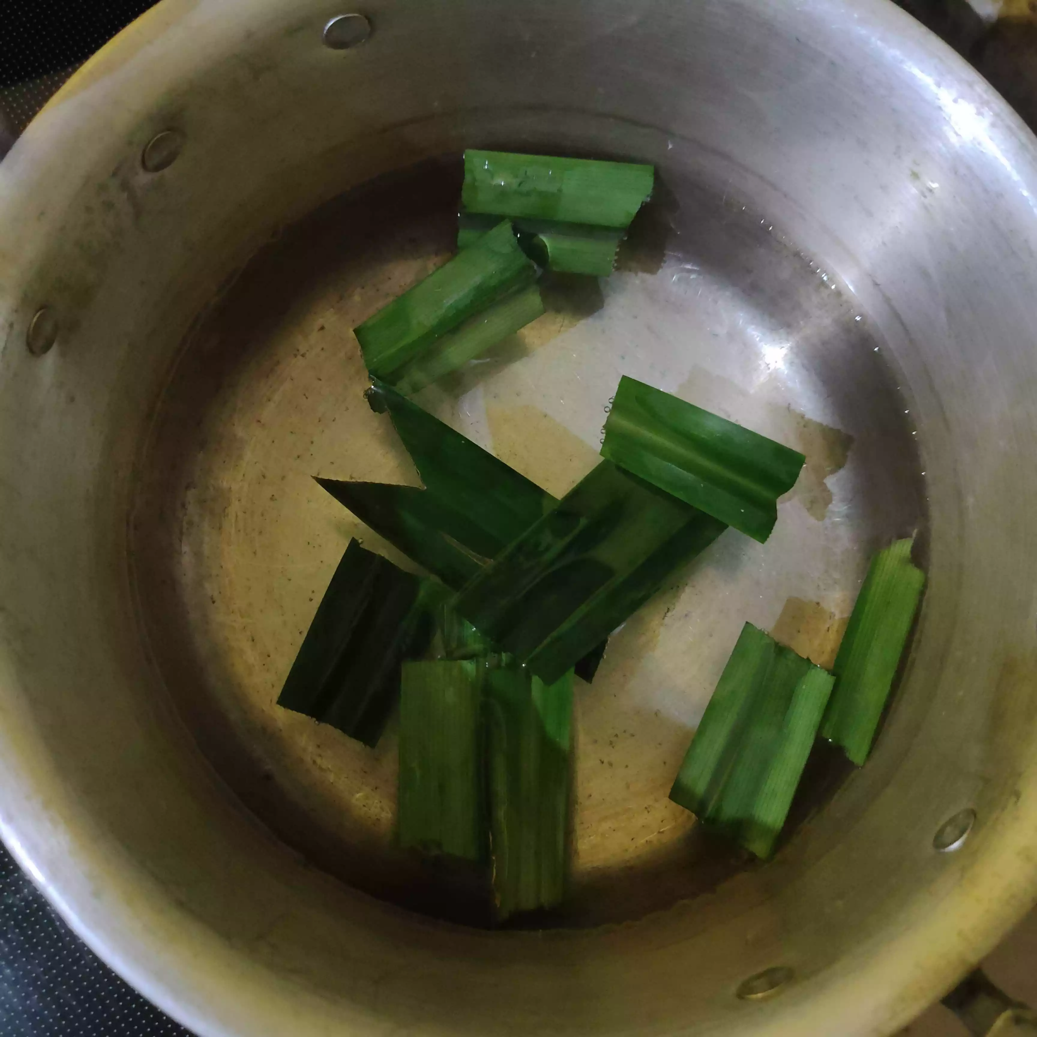 Step 1 Es Teh Pandan Jeruk Nipis