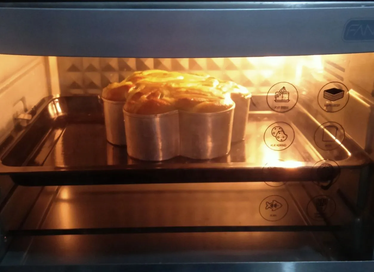 Step 8 Bingka Banjar Kelapa Muda