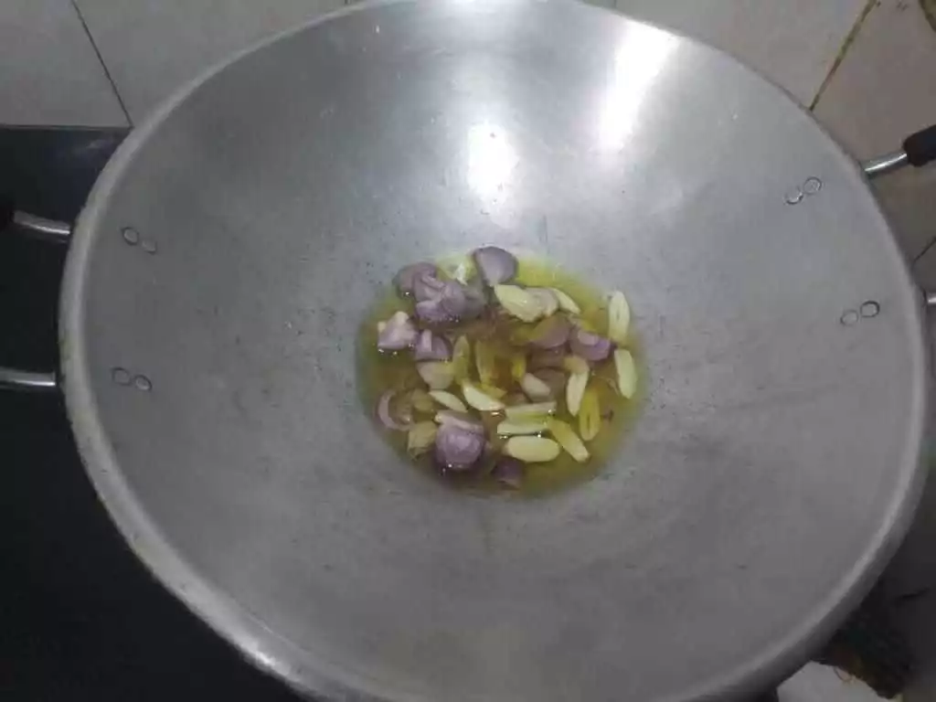 Step 4 Tumis Kerang Dara
