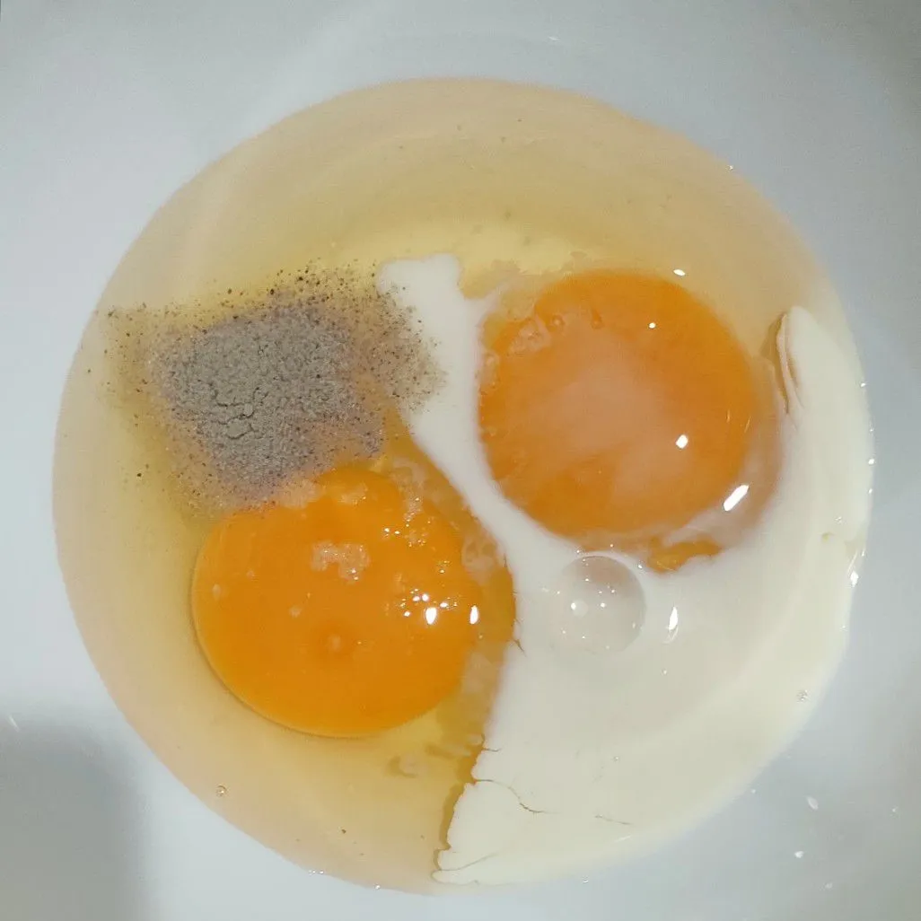 Step 4 Pizza Mie Telur