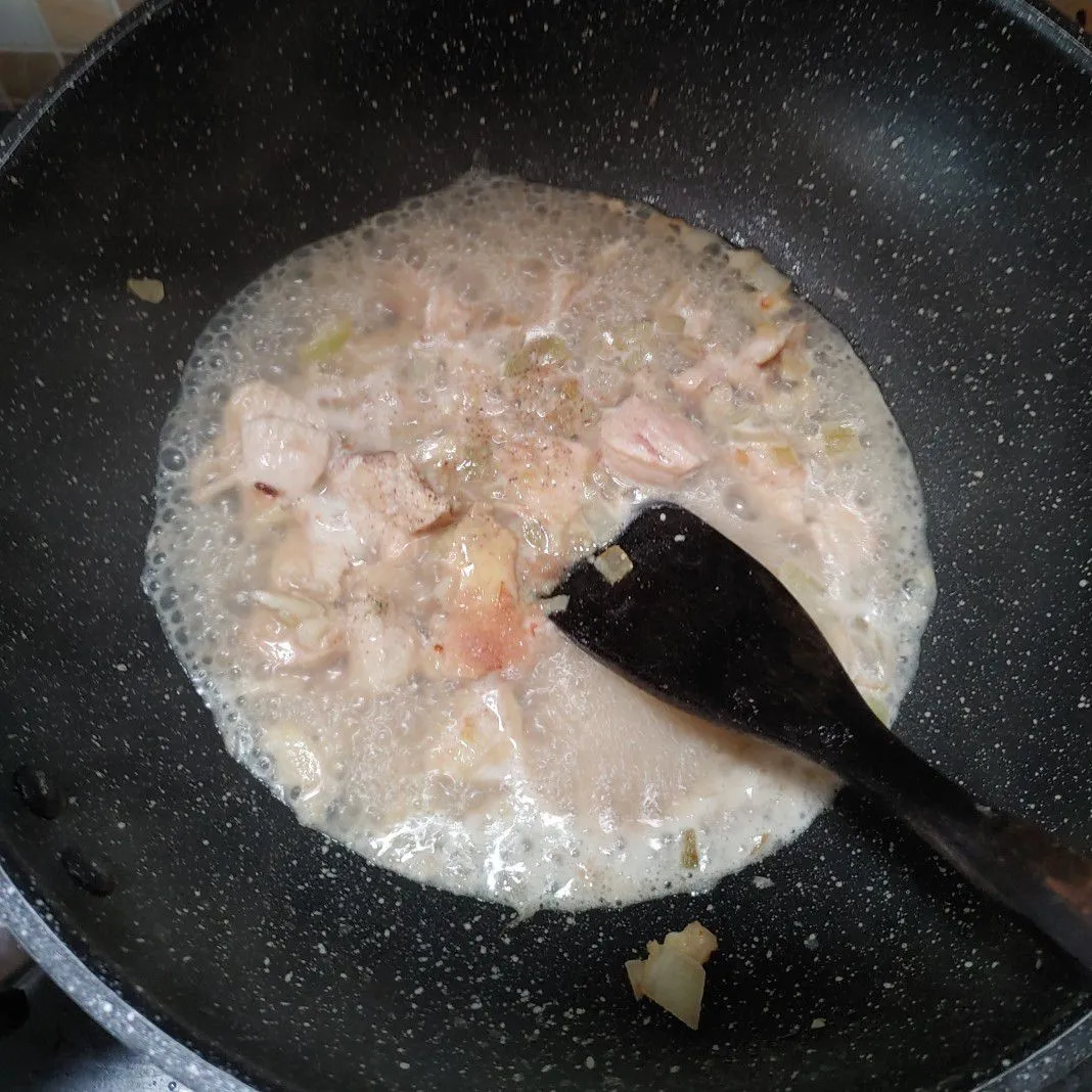 Step 3 Creamy Chicken Lemon Brokoli Pasta