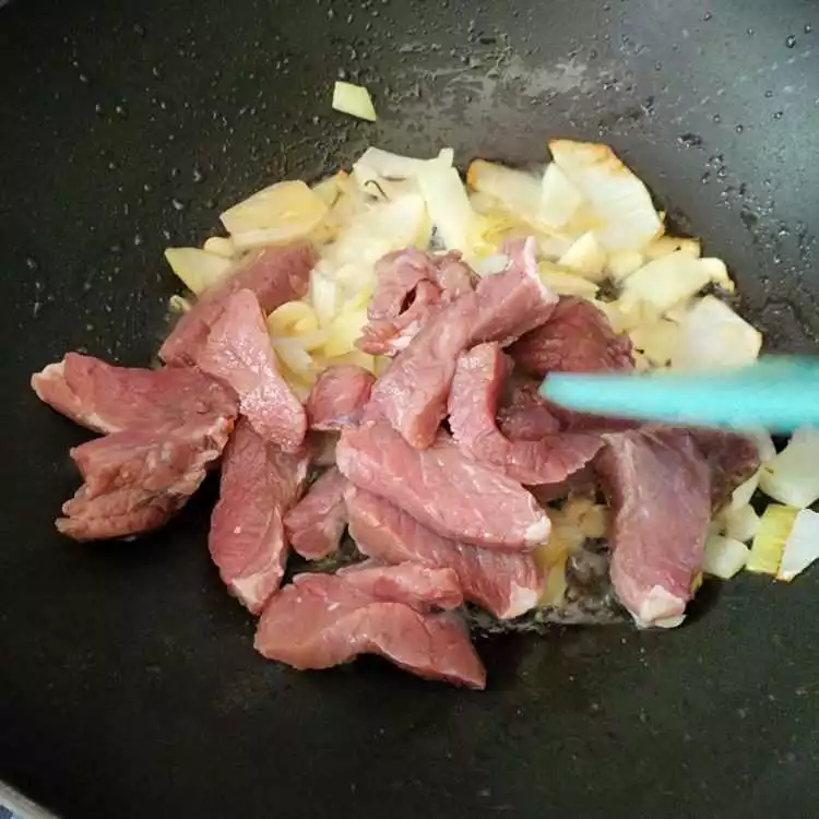 Step 2 Tumis Daging Paprika Jamur
