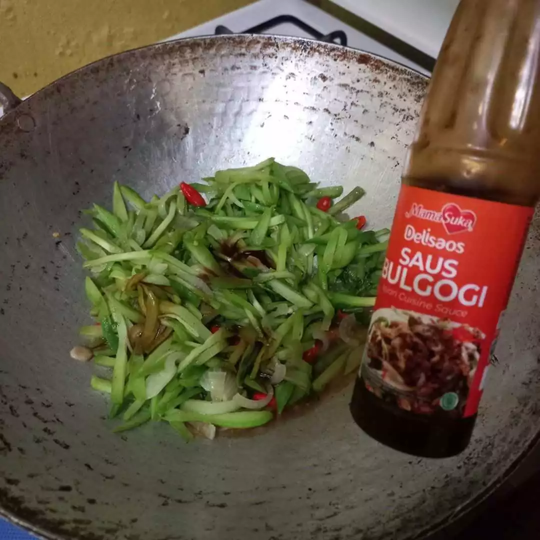 Step 6 Tumis Labu Siam Saus Bulgogi Pedas