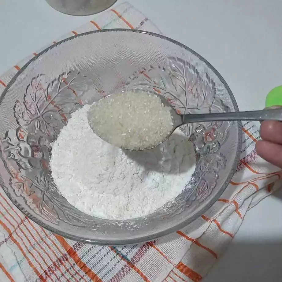 Step 1 Pisang Goreng Madu