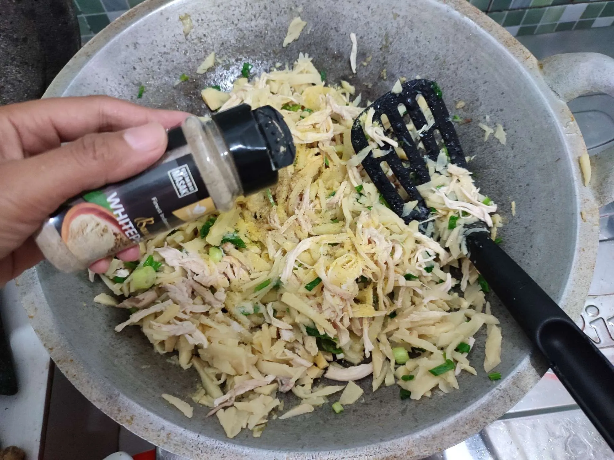 Step 4 Lumpia Semarang #JagoMasakApril