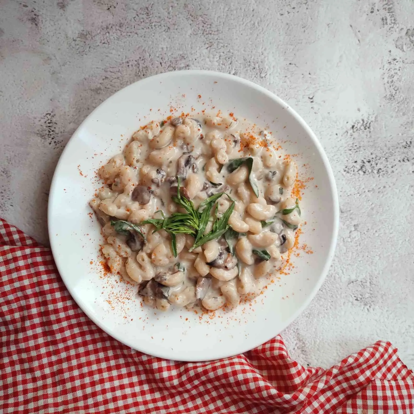 Macaroni Carbonara Tarragon