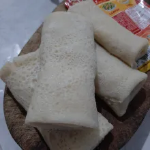 Kemudian gulung risoles.