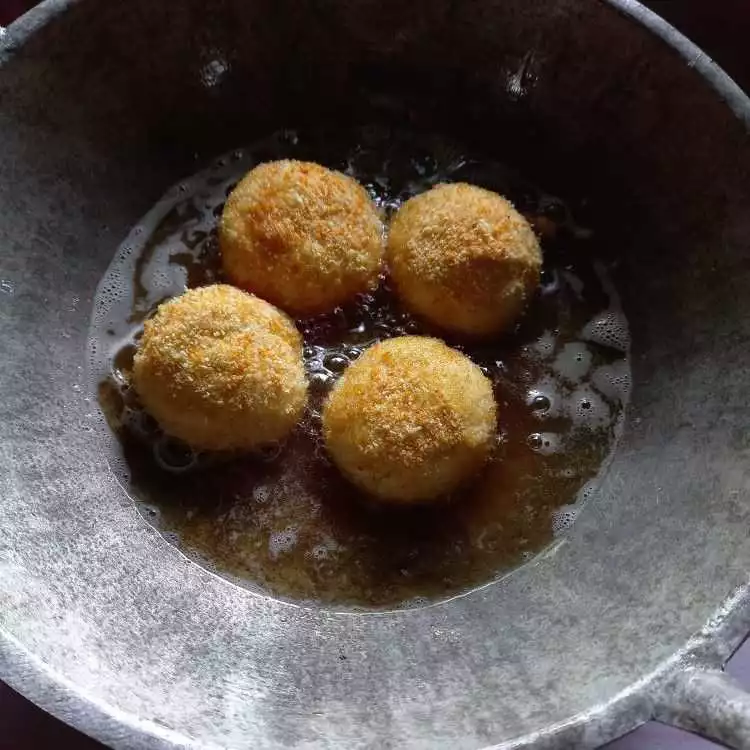 Step 9 Roti Goreng Crispy Isi Ayam #JagoMasakApril