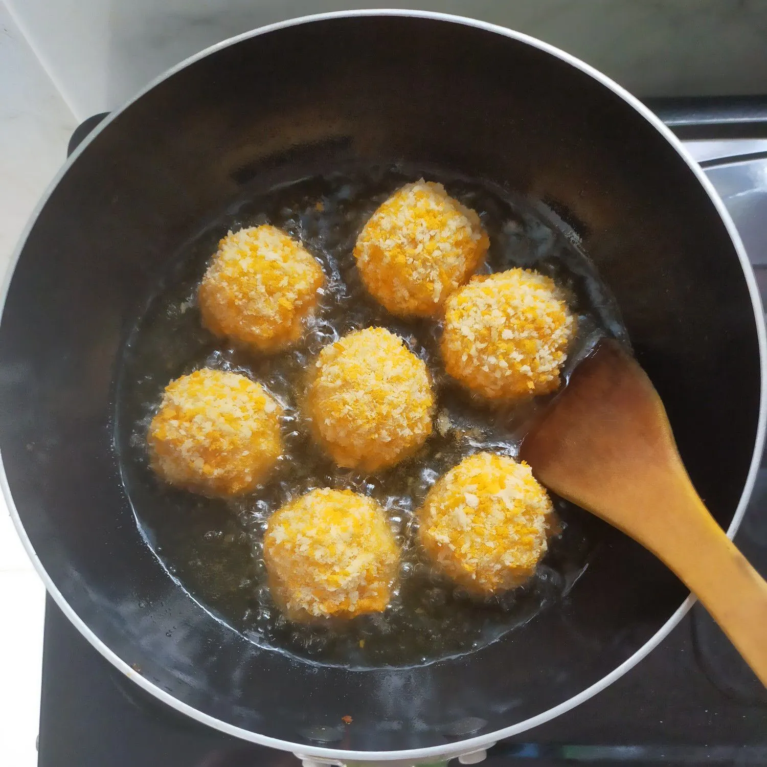 Step 8 Potato Pom-Pom