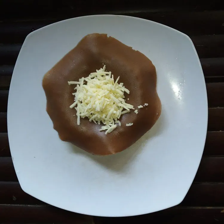 Step 5 Dadar Isi Keju