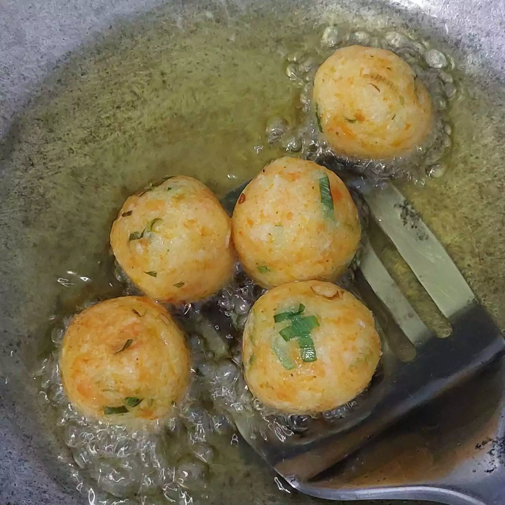 Step 7 Bola-Bola KKW