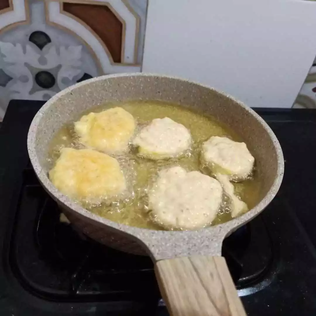 Step 5 Gumpal Pisang