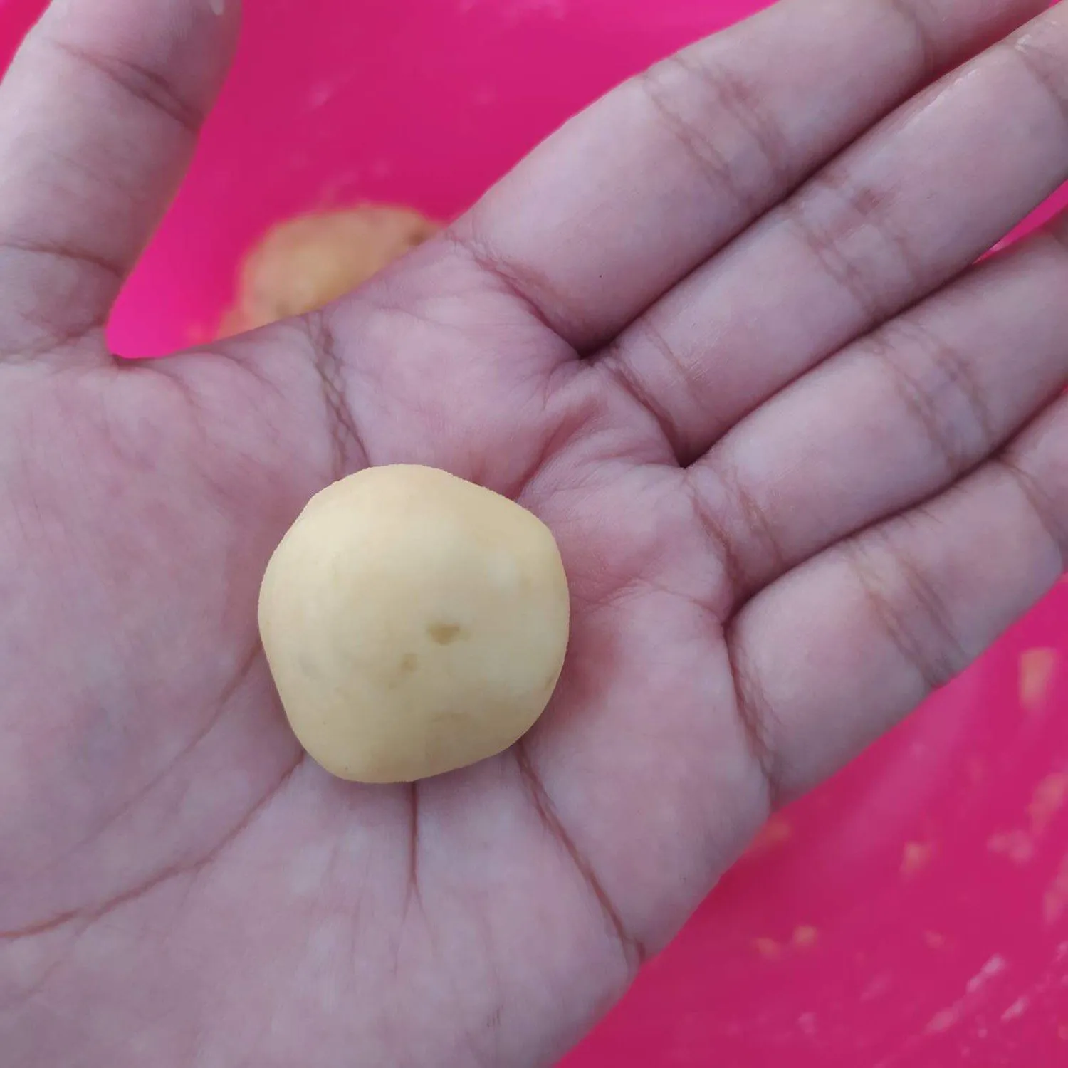 Step 5 Bola Ubi Kuning