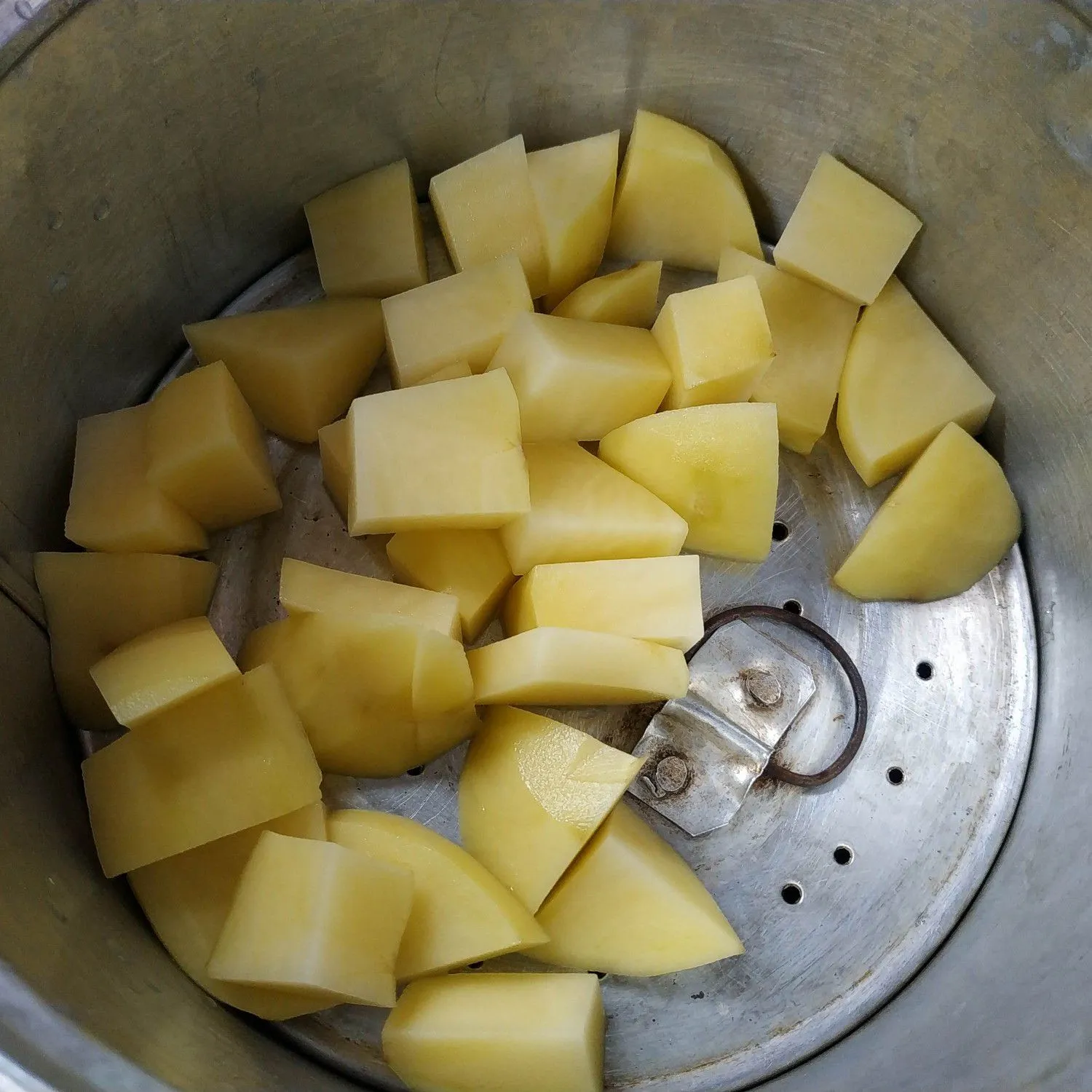 Step 1 Lumpur Kentang Kurma