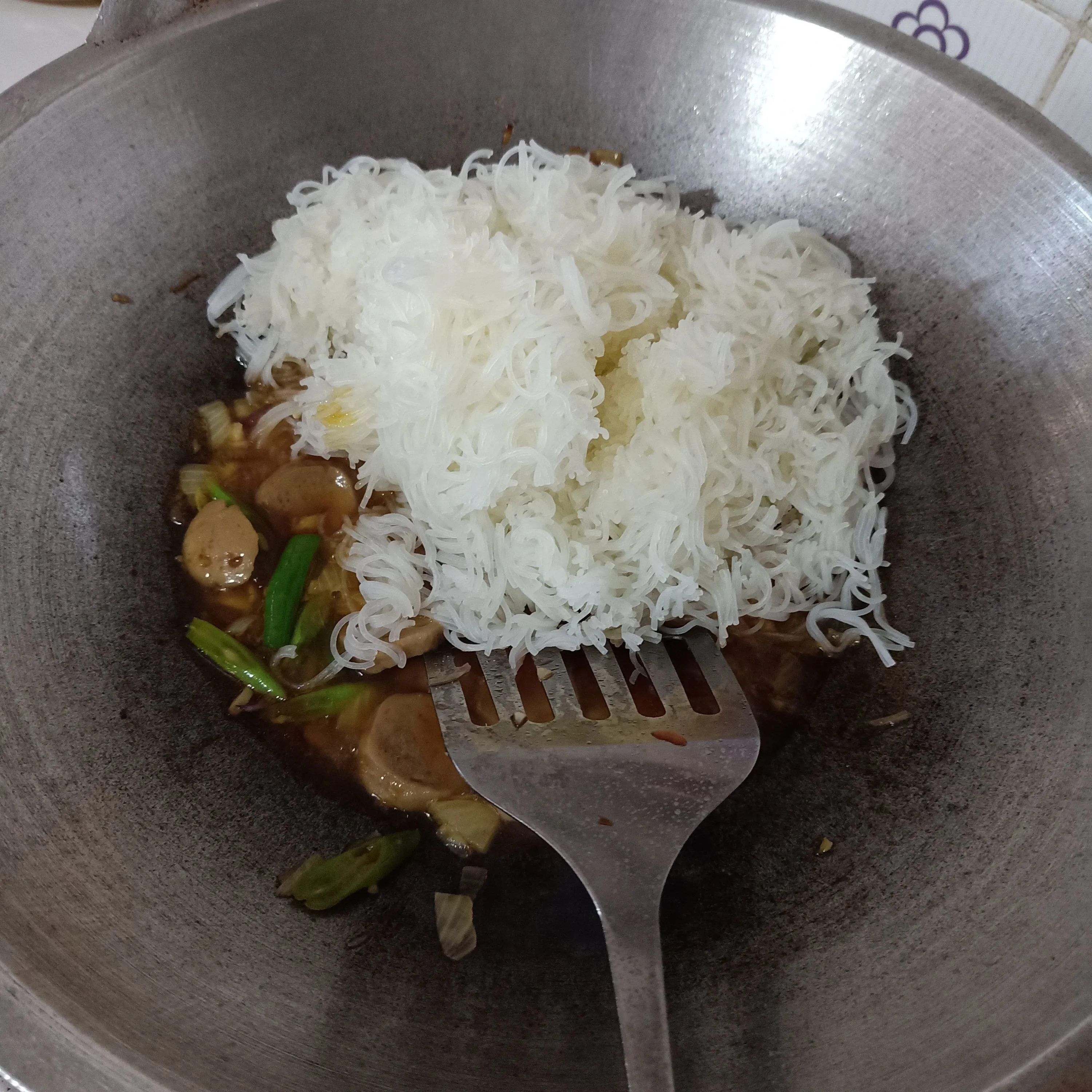 Step 5 Bihun Goreng Singapore