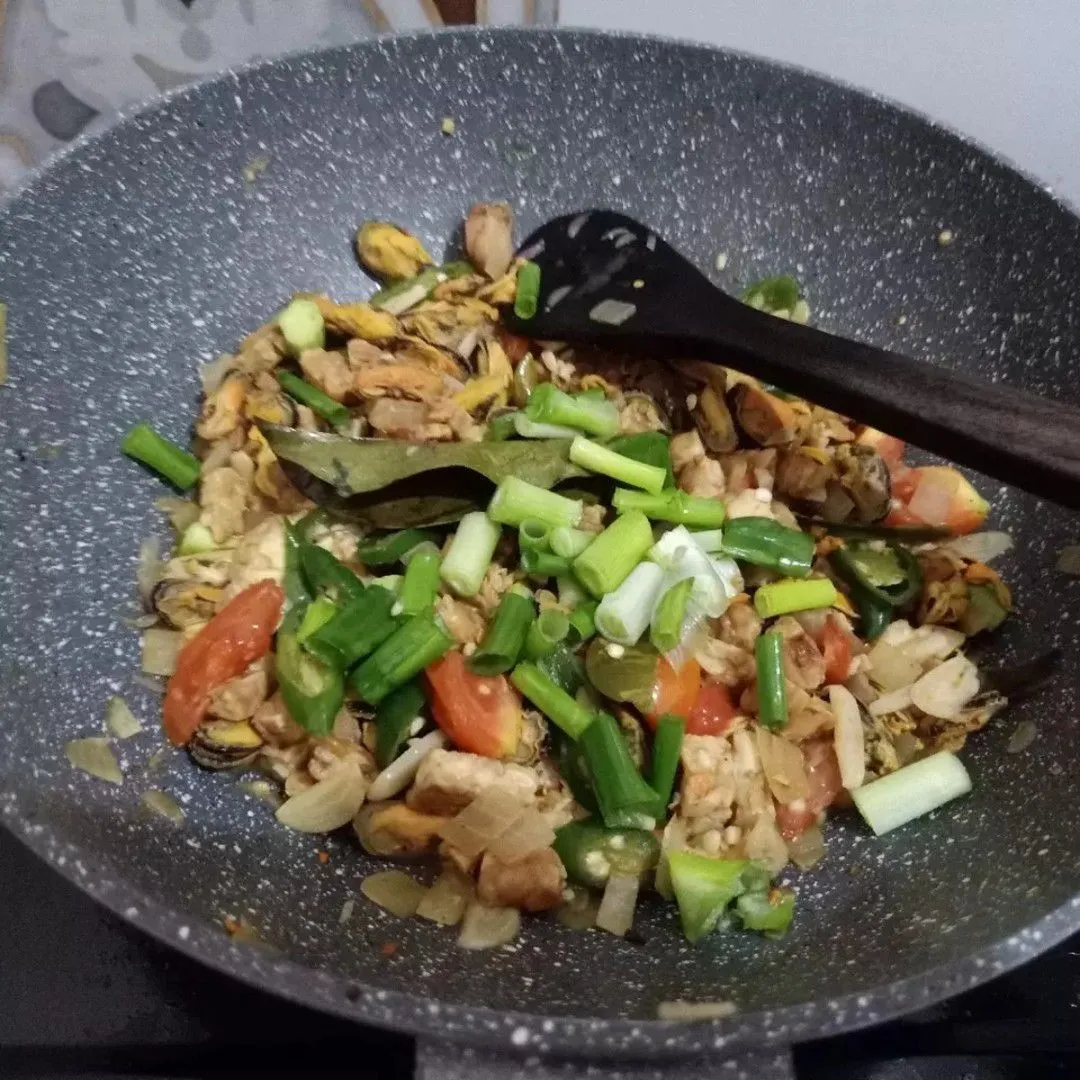 Step 5 Kerang Masak Lombok Ijo