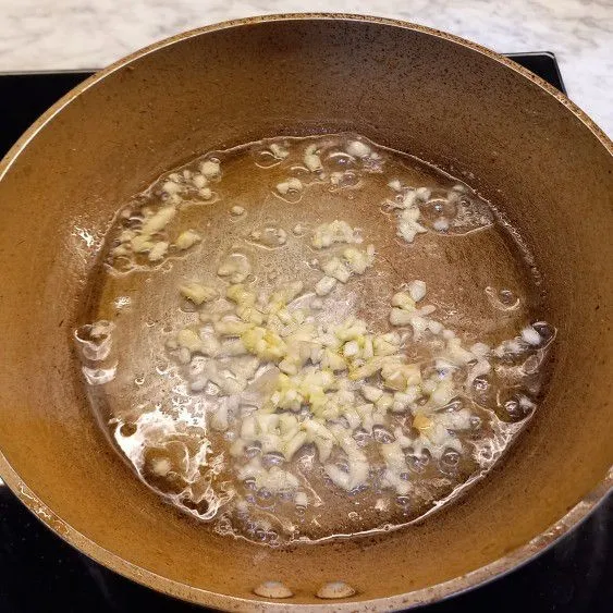 Step 3 Buncis Garlic