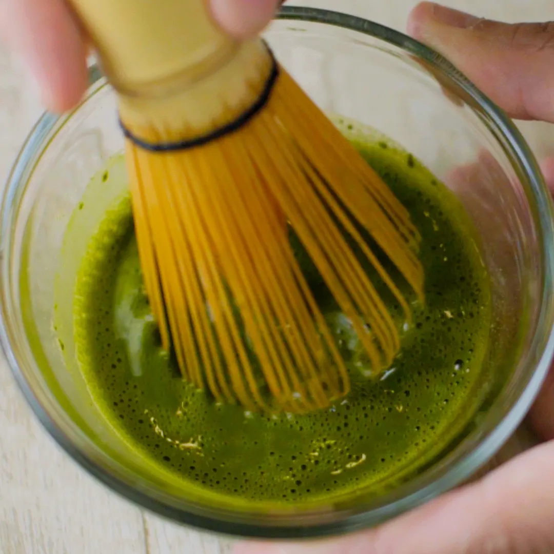 Step 1 Es Kurma Green Tea