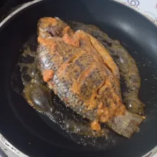 Panggang di atas teflon sampai matang.
