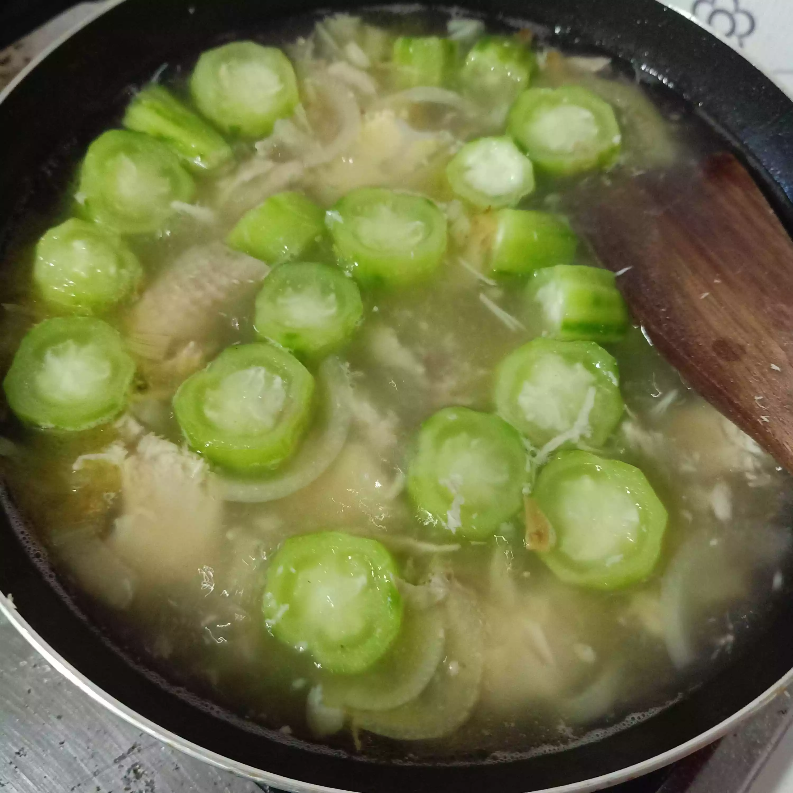 Step 5 Sop Oyong Ayam Bawang