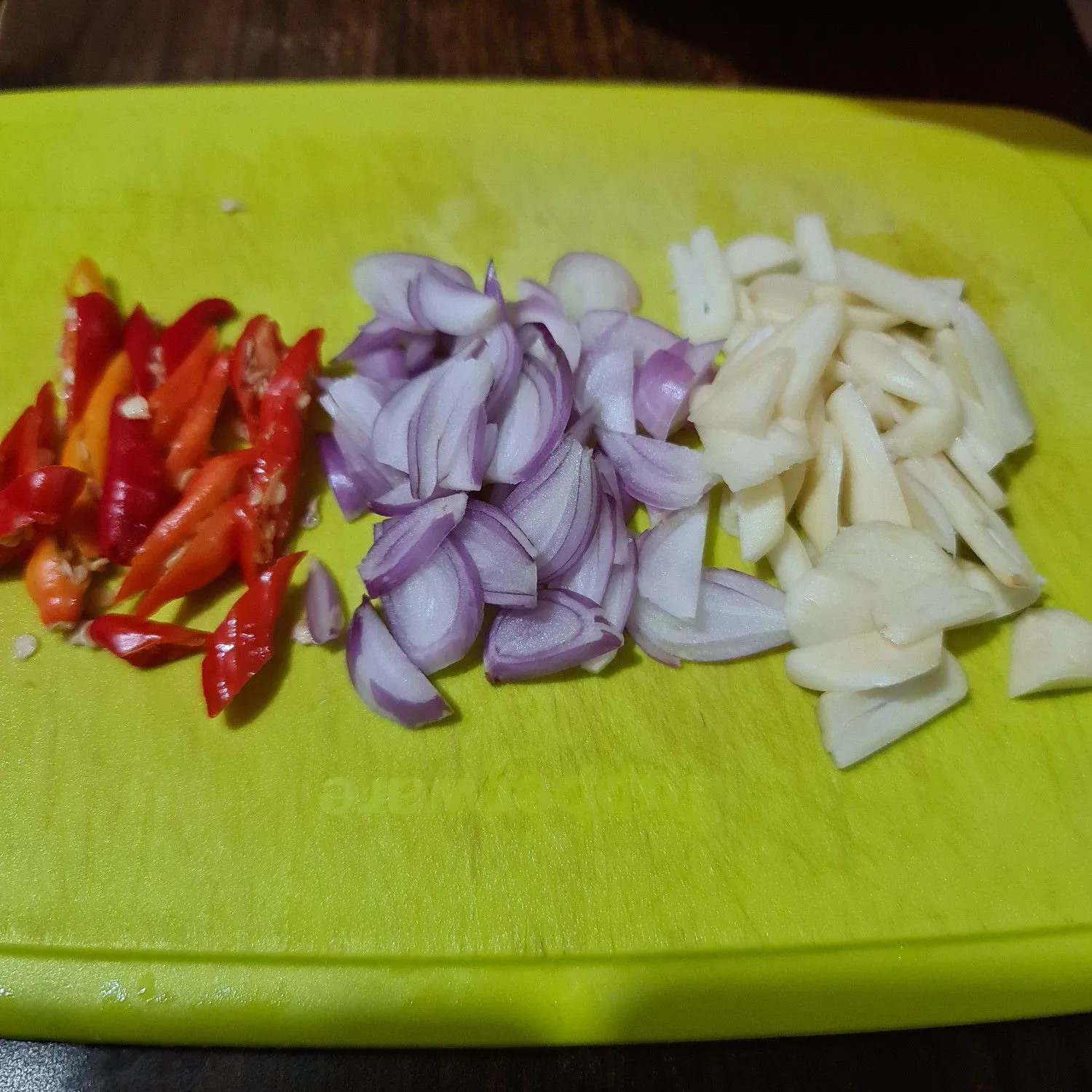 Step 1 Tumis Daun Bawang