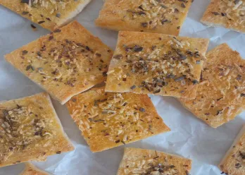Garlic bread with oregano