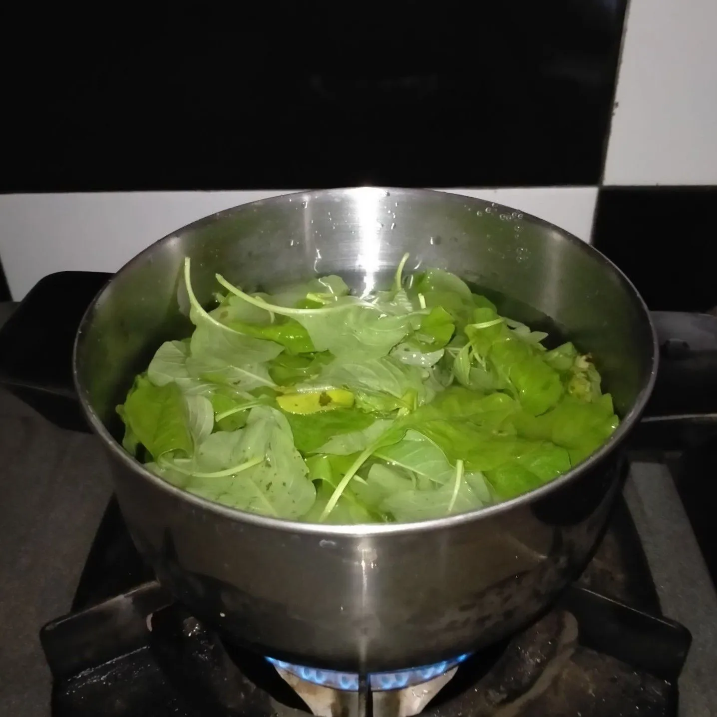 Step 1 Rolade Daun Bayam