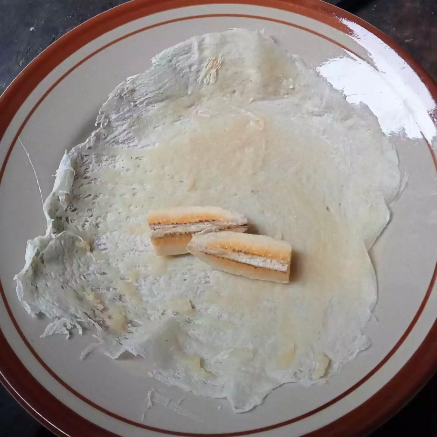 Step 2 Lumpia Pisang Keju Meses