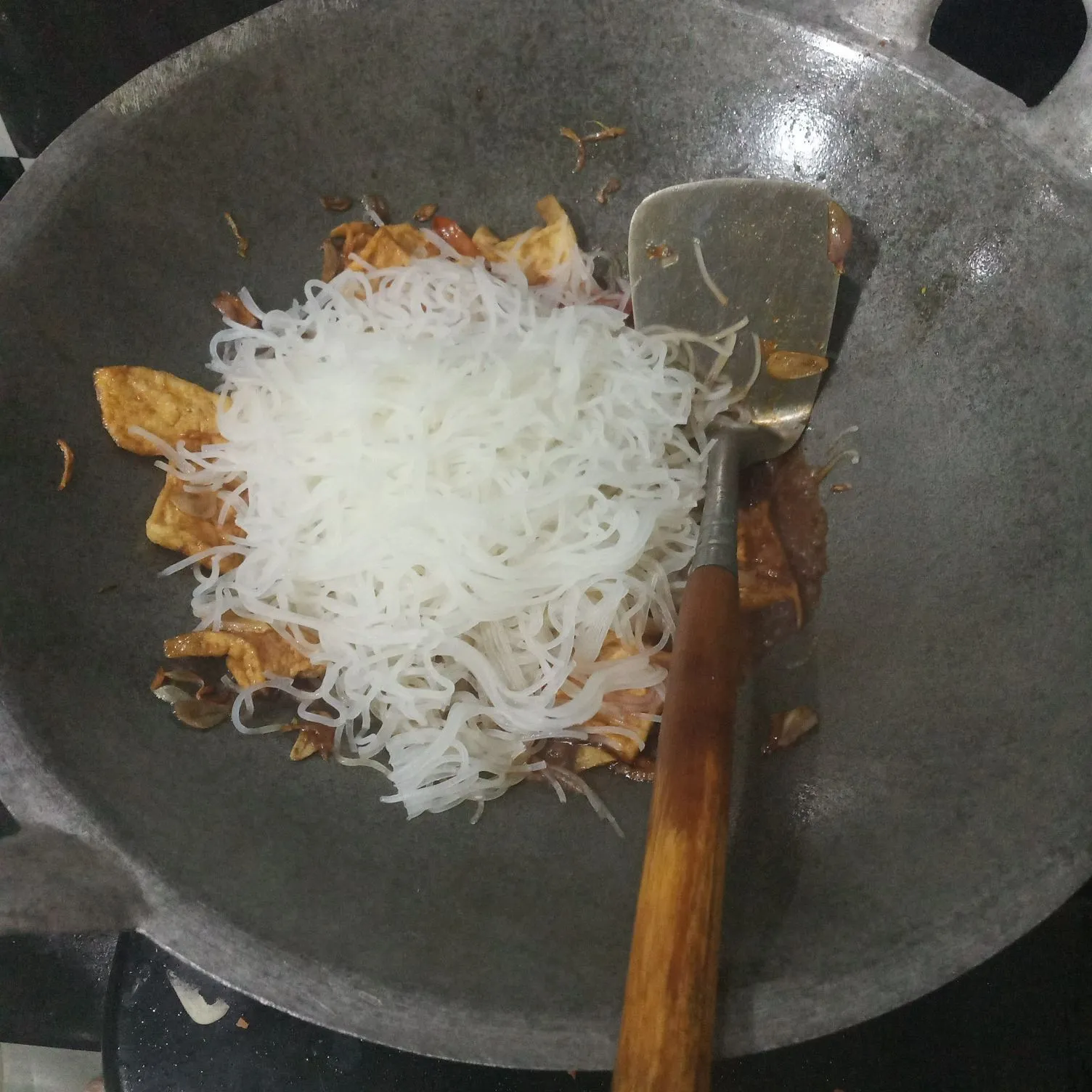 Step 6 Oseng Tahu Bihun Kecap Manis