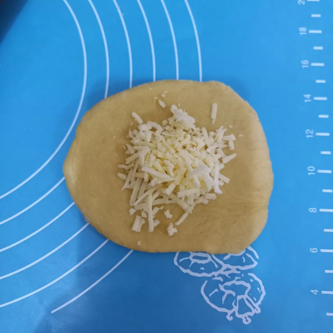 Step 5 Roti Keju Gula Aren