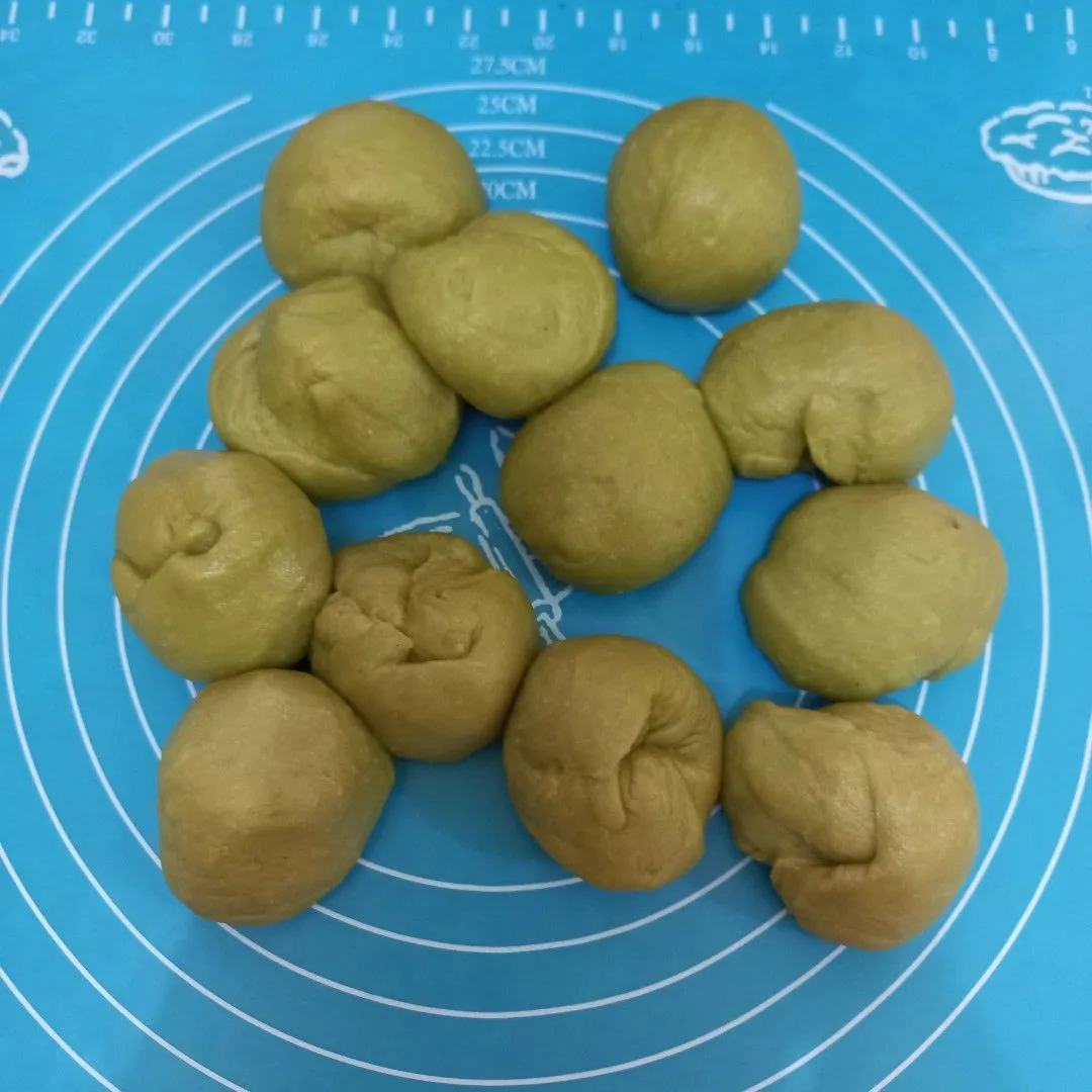 Step 4 Roti Pisang Green Tea