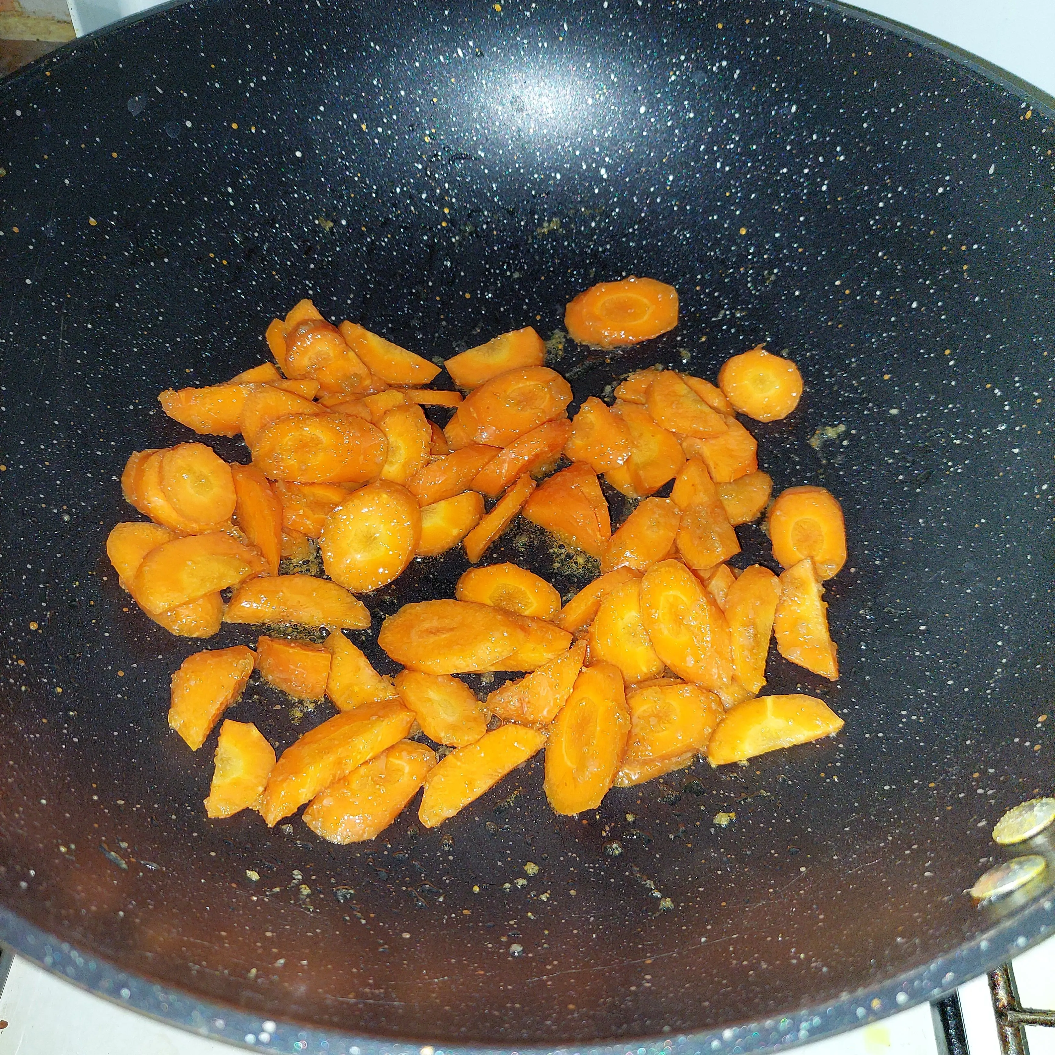 Step 4 Tumis Buncis Wortel Jamur