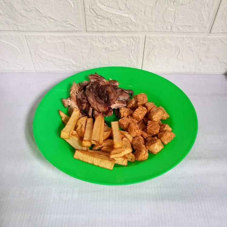 Step 1 Balado Tuna Tempe dan Kentang