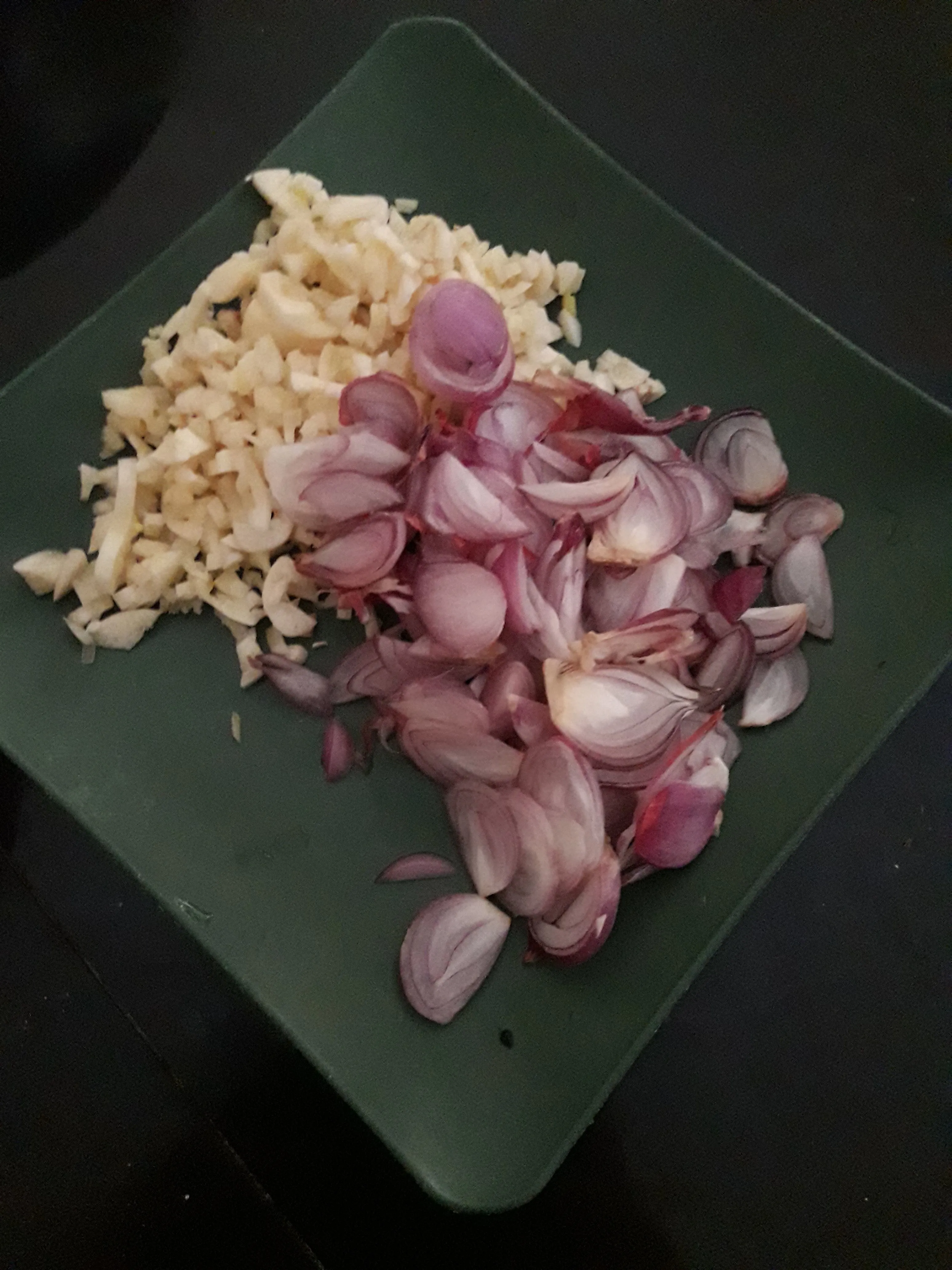 Step 1 Creamy Curry Rogout