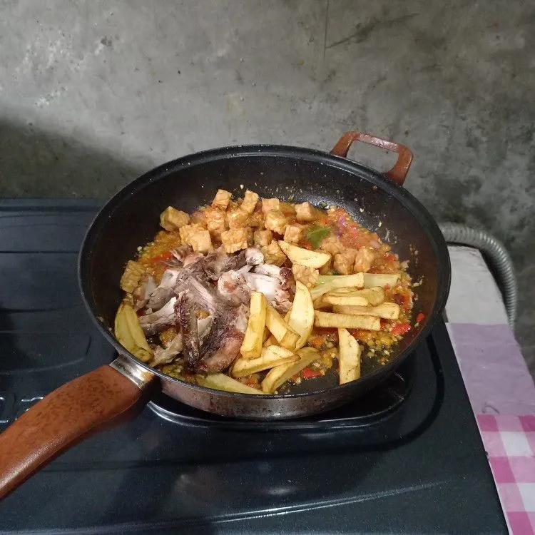 Step 4 Balado Tuna Tempe dan Kentang