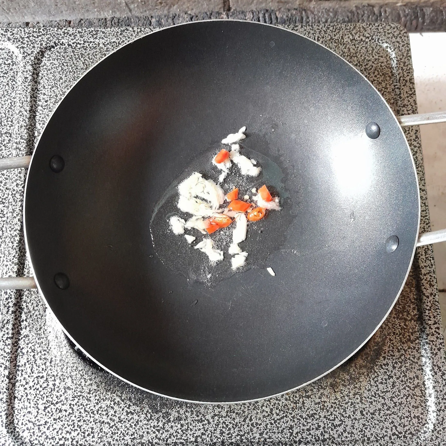 Step 5 Aglio Olio with Buffalo Chicken