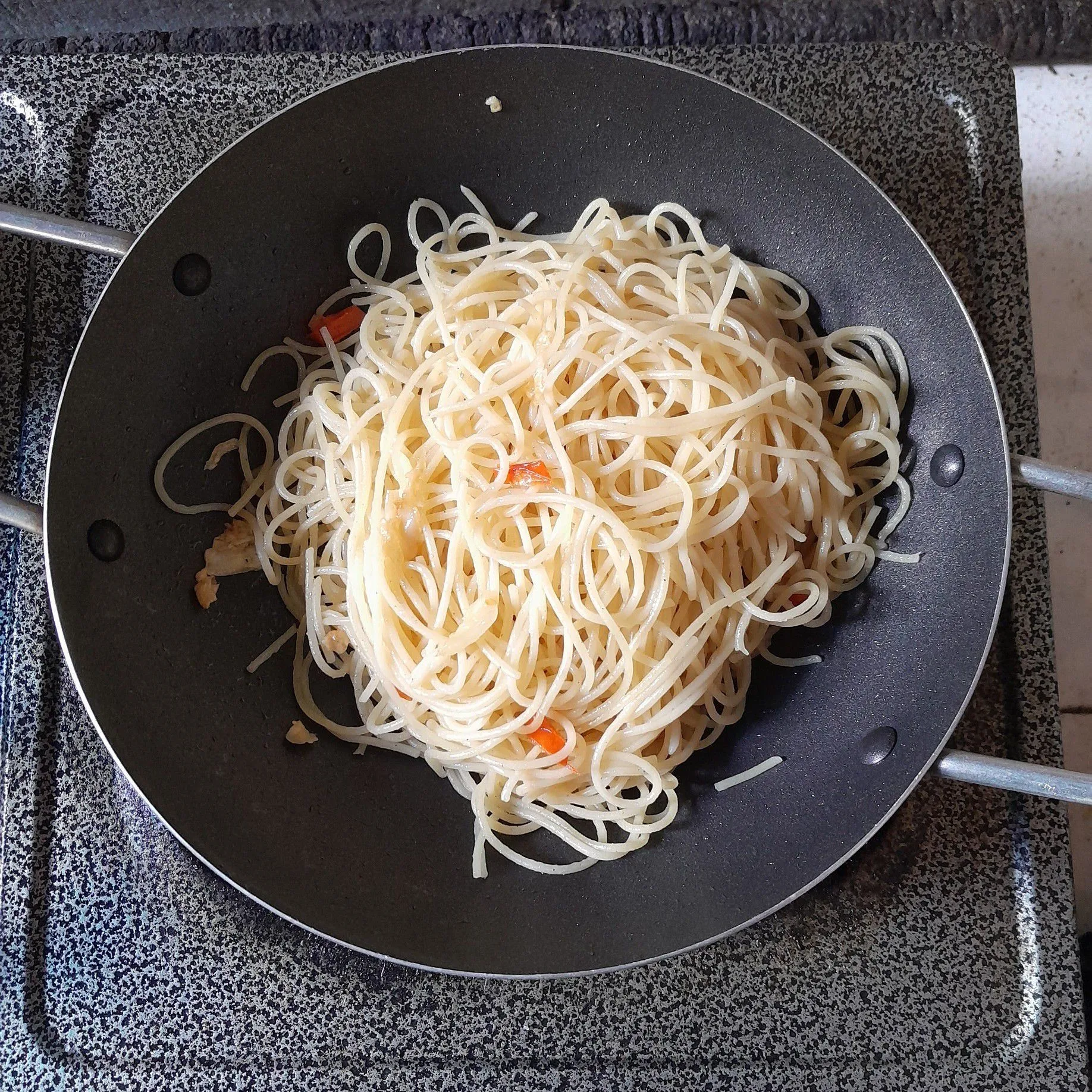 Step 6 Aglio Olio with Buffalo Chicken