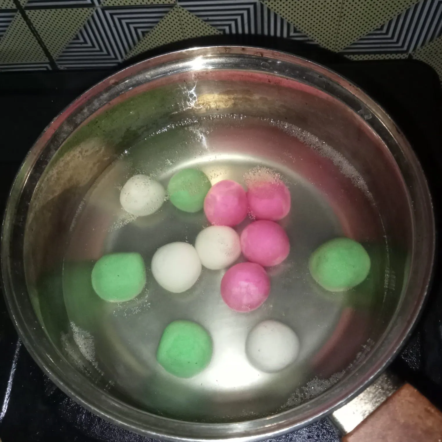 Step 4 Hanami Dango