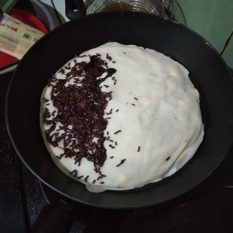 Step 3 Vanila Crepes tabur Wijen