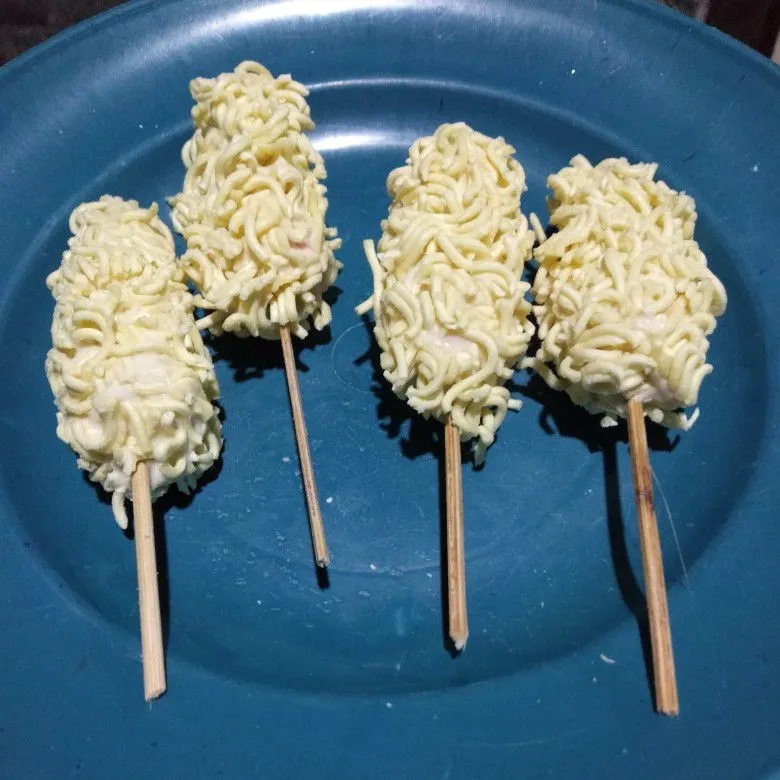 Step 4 Gamja Hotdog (korean corndog)