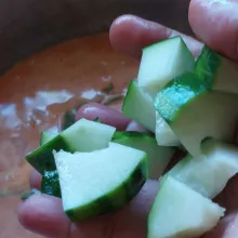 Tambahkan pepaya, masak sampai mendidih.