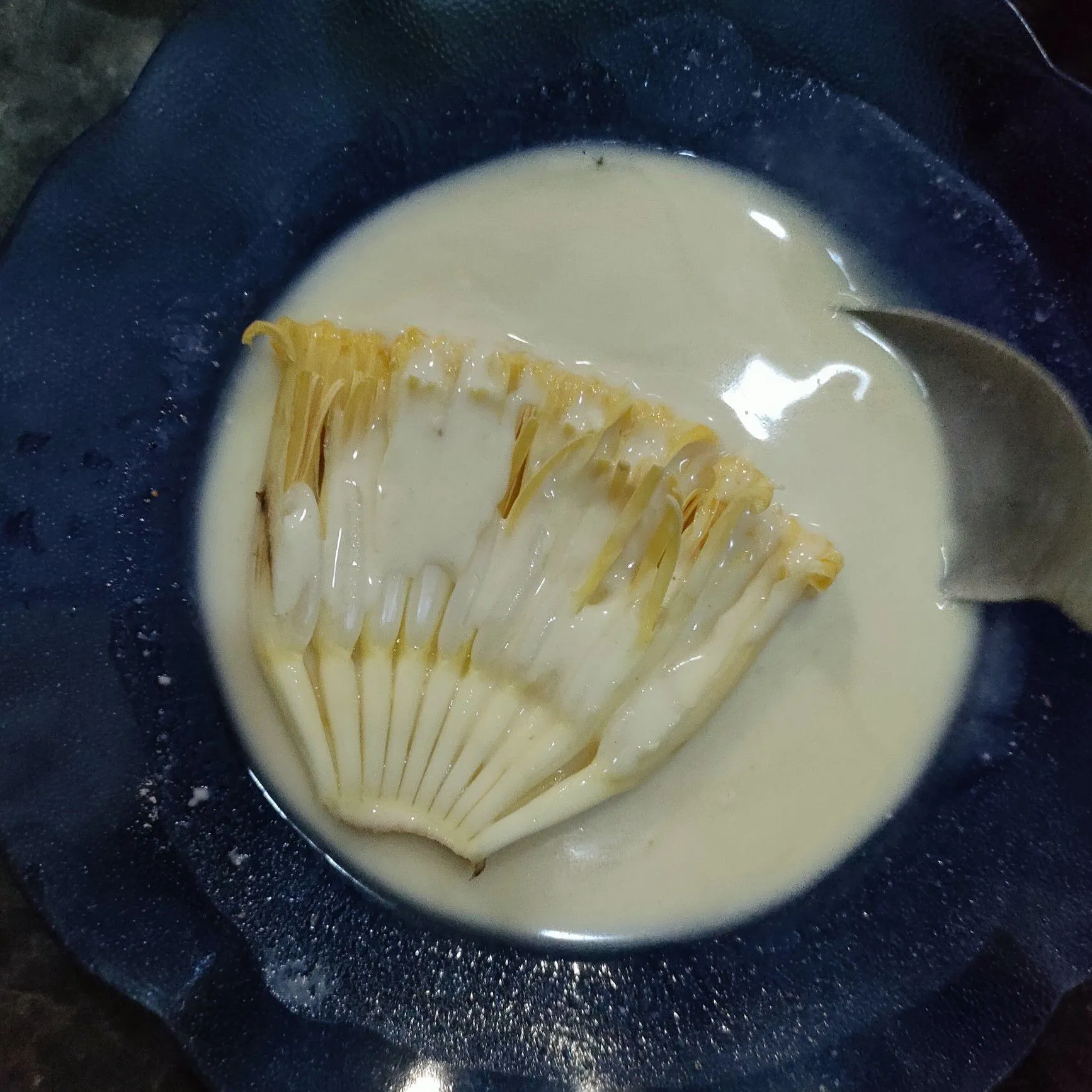 Step 4 Bunga Jantung Pisang Krispi
